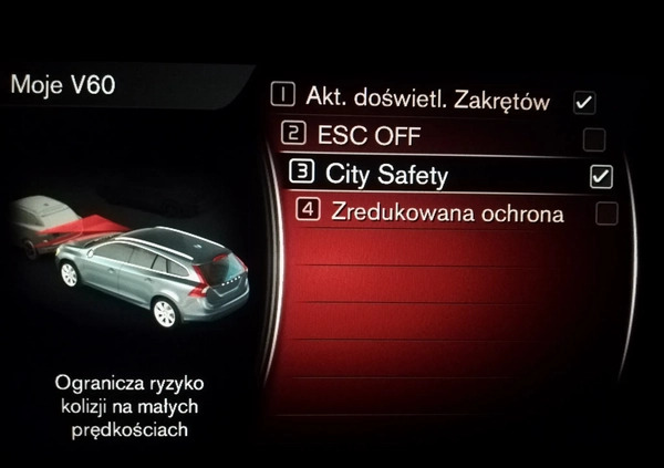 Volvo V60 Cross Country cena 68800 przebieg: 199000, rok produkcji 2017 z Opoczno małe 436
